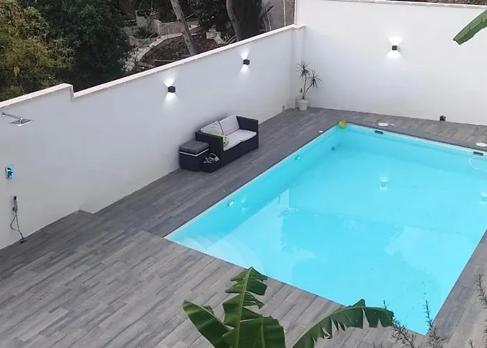 Piscina Privada Villa Barraca de Aguas Vivas